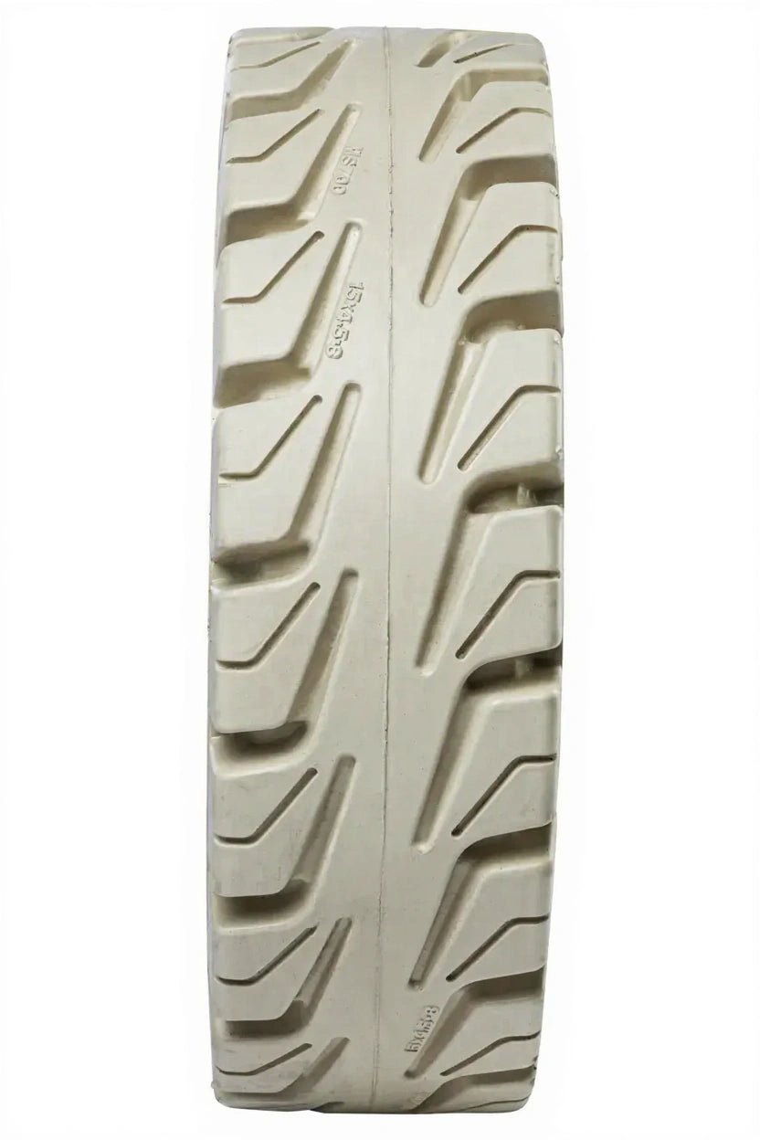 Reifen 6.00 - 9 / 4.00 E, MS700