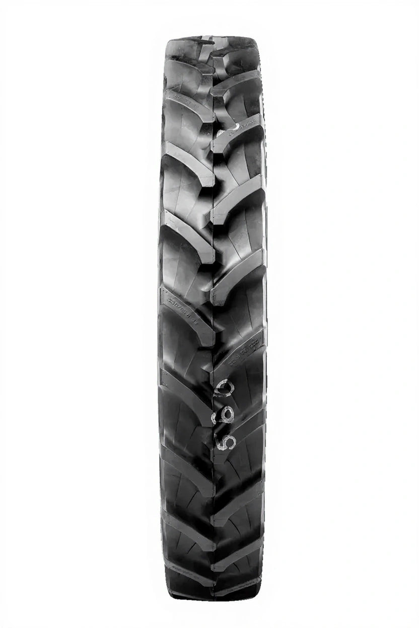 Tires 270 / 95 R 32, TM100