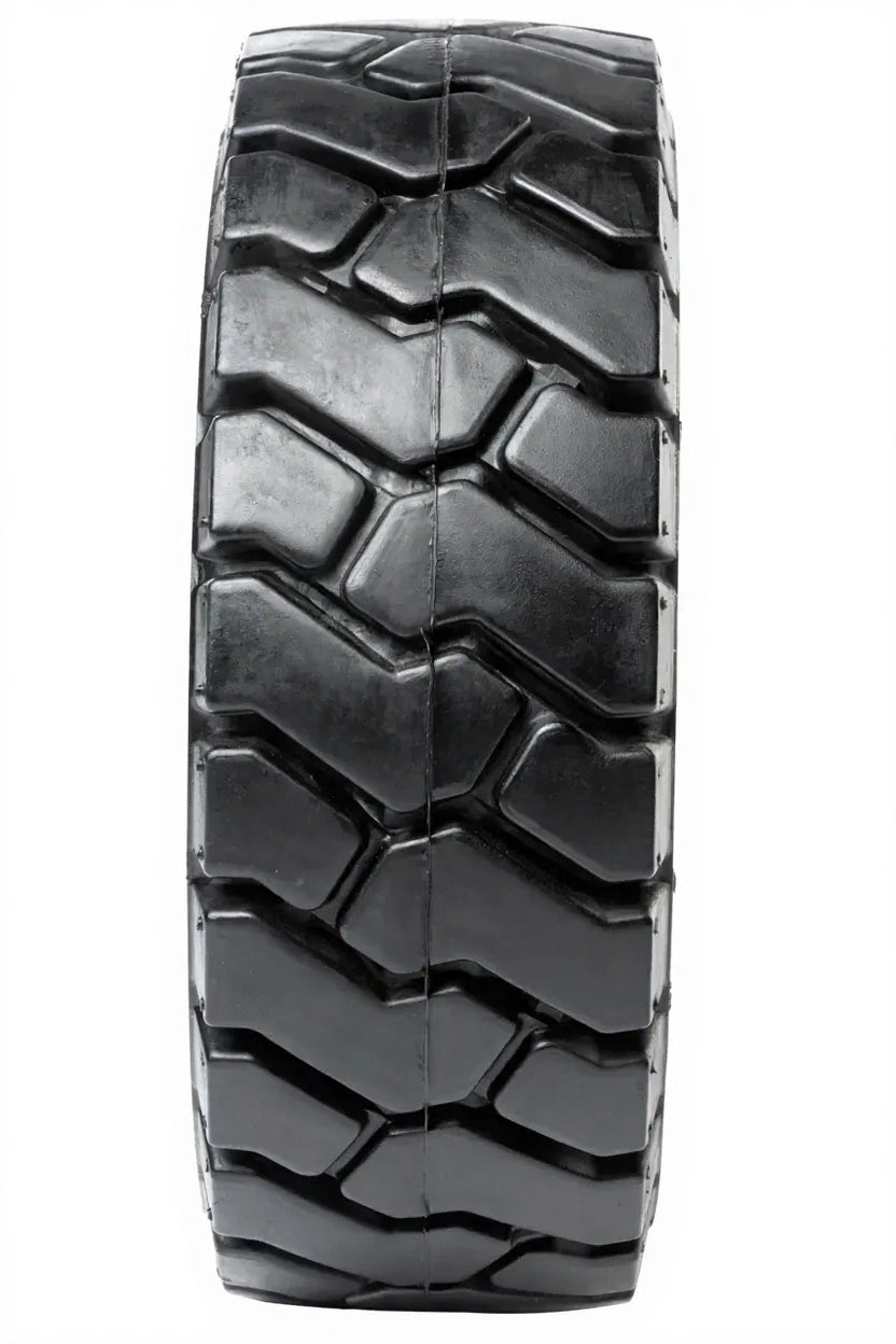 Reifen 250 - 15 / 7.00, MS701+