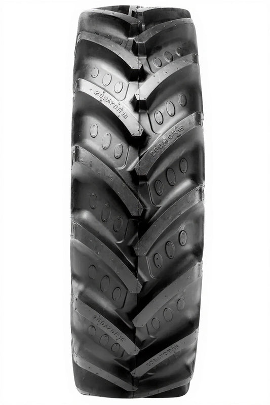 Reifen 220 / 70 R 16, Agrimax RT 765