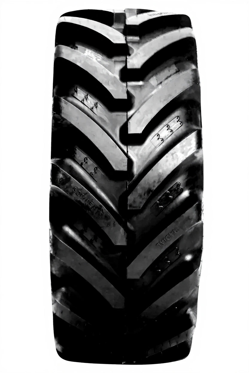 Reifen 420 / 65 R 30, Agrimax RT 657